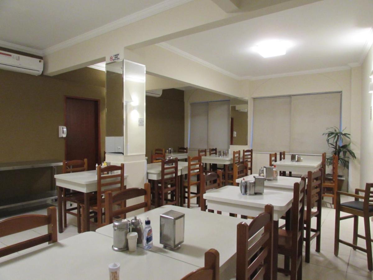Hotel Salomao - Proximo A 25 De Marco, Bom Retiro, Bras E Rua Santa Efigenia, A 2 Minutos Do Mirante Sampa Sky E Pista De Skate Anhangabau Sao Paulo Bagian luar foto