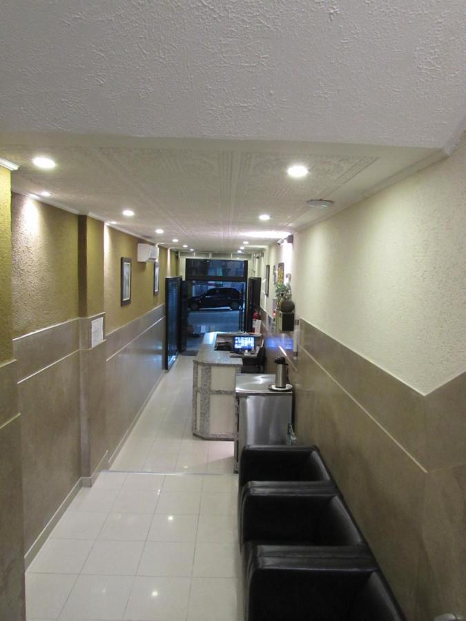 Hotel Salomao - Proximo A 25 De Marco, Bom Retiro, Bras E Rua Santa Efigenia, A 2 Minutos Do Mirante Sampa Sky E Pista De Skate Anhangabau Sao Paulo Bagian luar foto